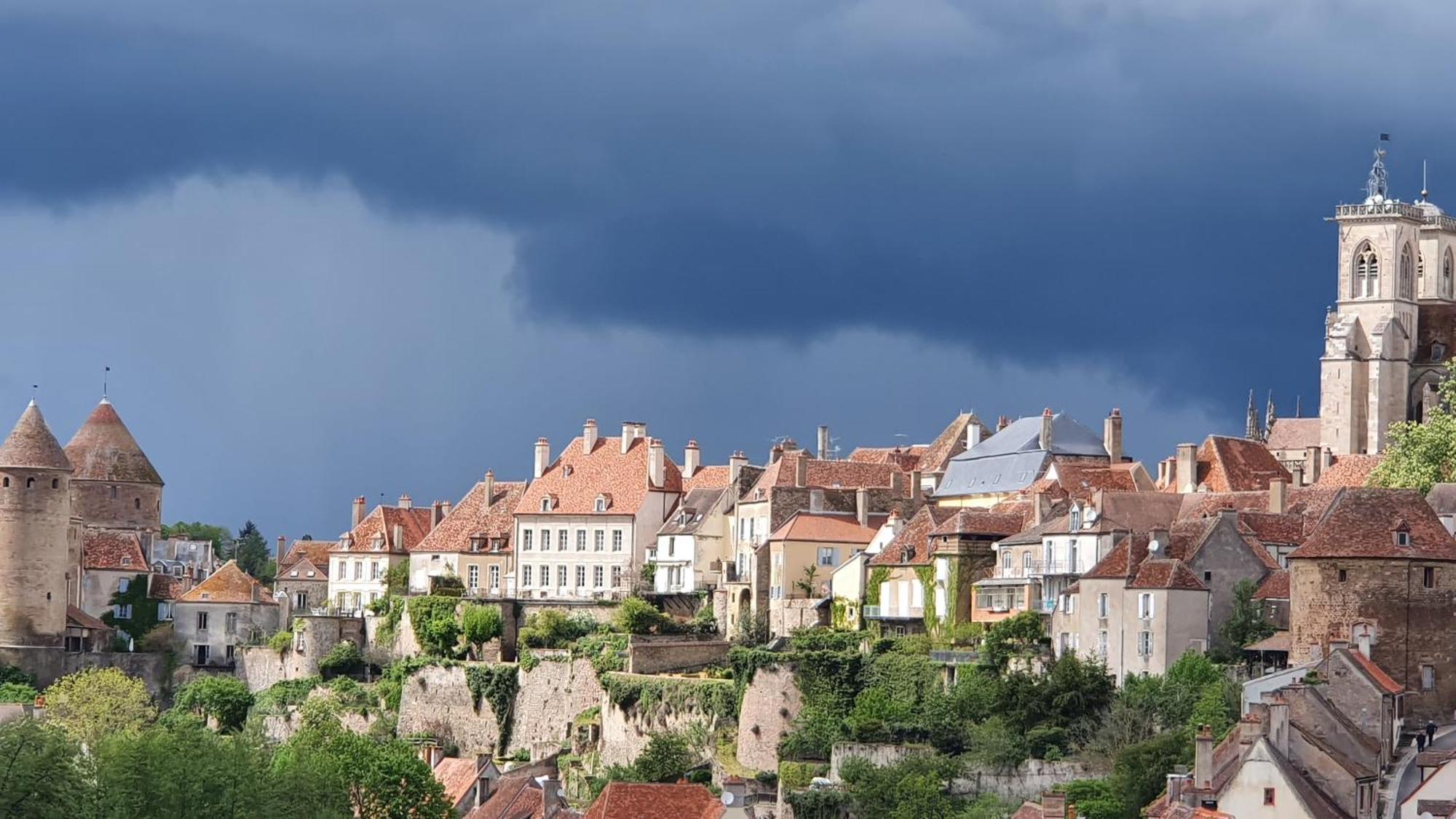 Villa Etape Du Pont Pinard Semur-en-Auxois Esterno foto